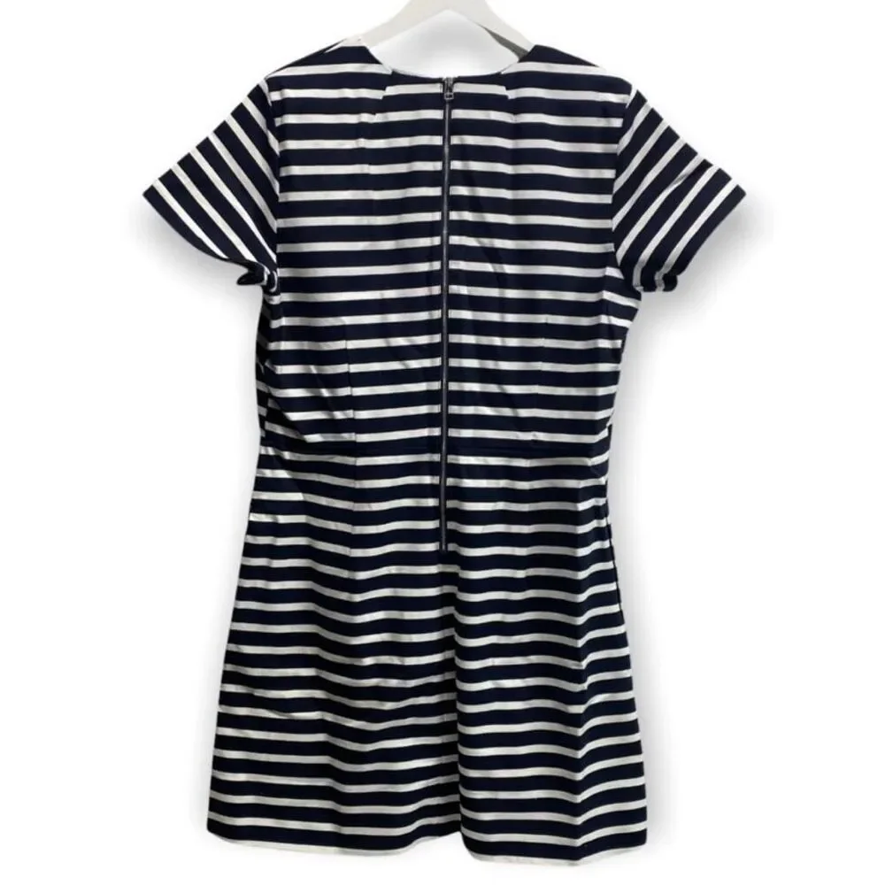 Gap Women’s size 14 Navy Stripe Dress Pockets and inverted pleats Fit & Flare